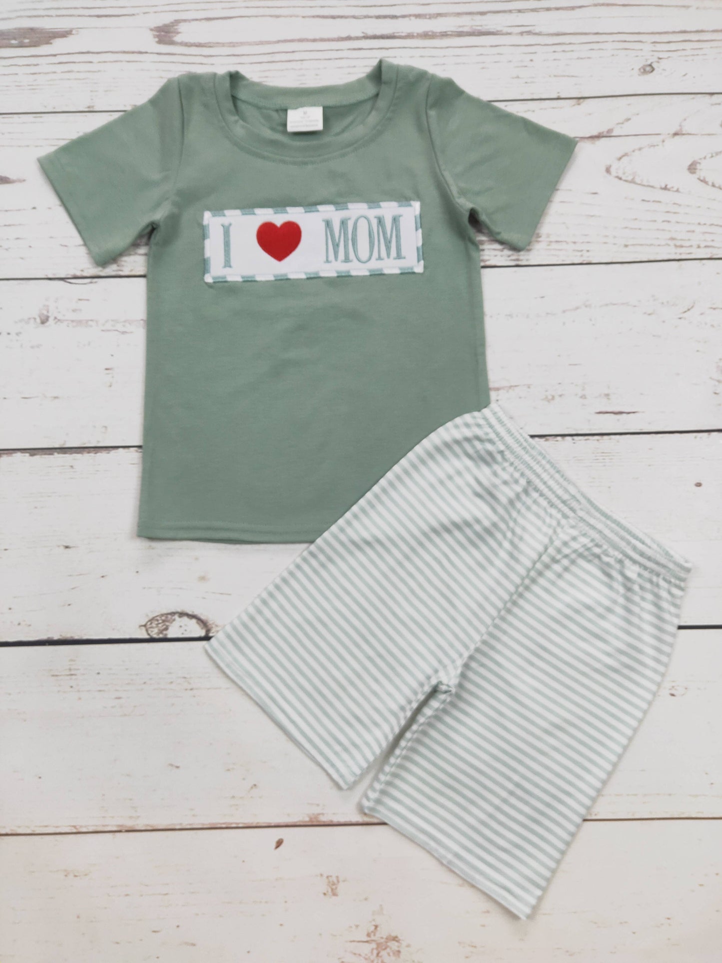 Boys I Love MOM Appliqué Top Shorts Set: 12-18M