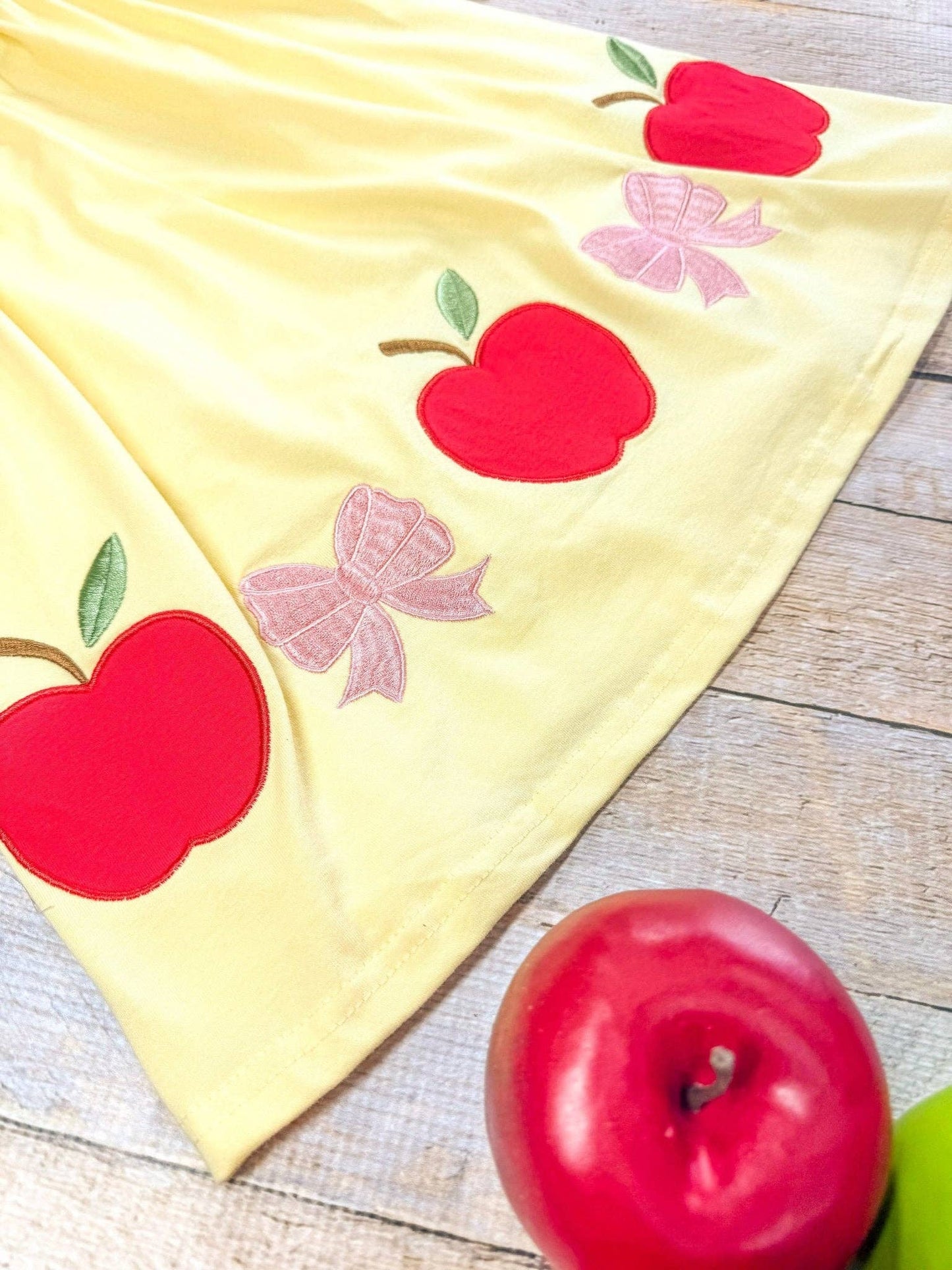 Apples & Bows Yellow Dress: 5T