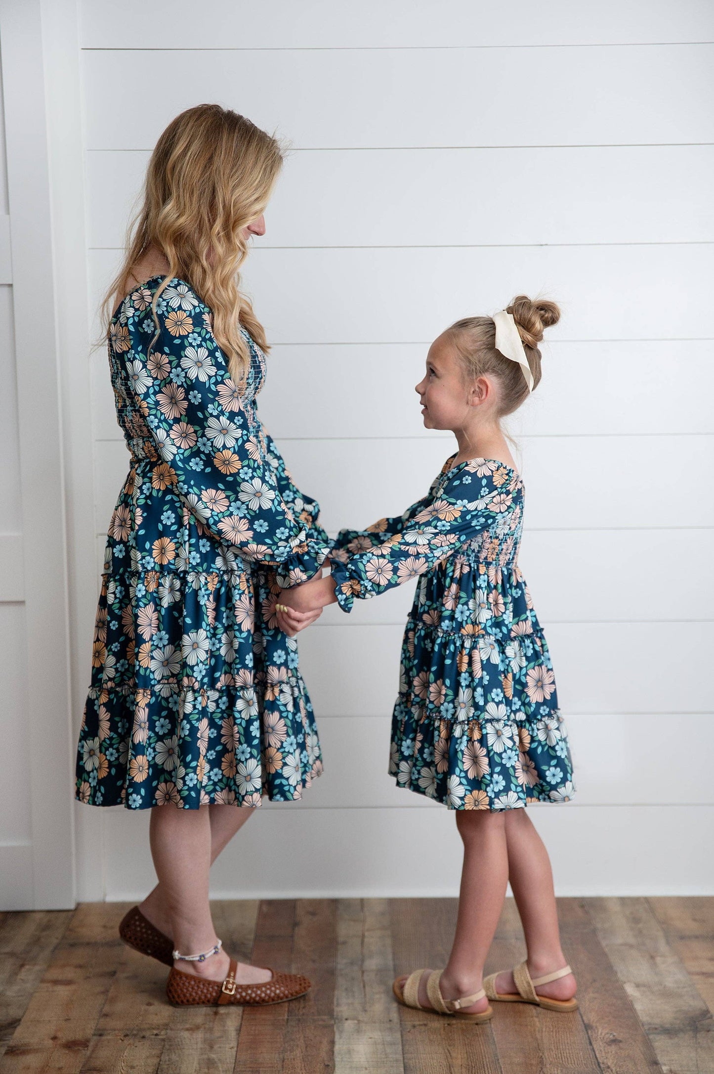 Girls Grace Winter Floral Mommy & Me Matching 3 Tiered Dress: 3/4